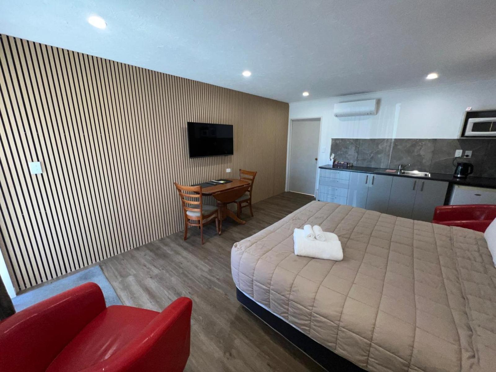 Academy Lodge Motel Ashburton Exteriér fotografie