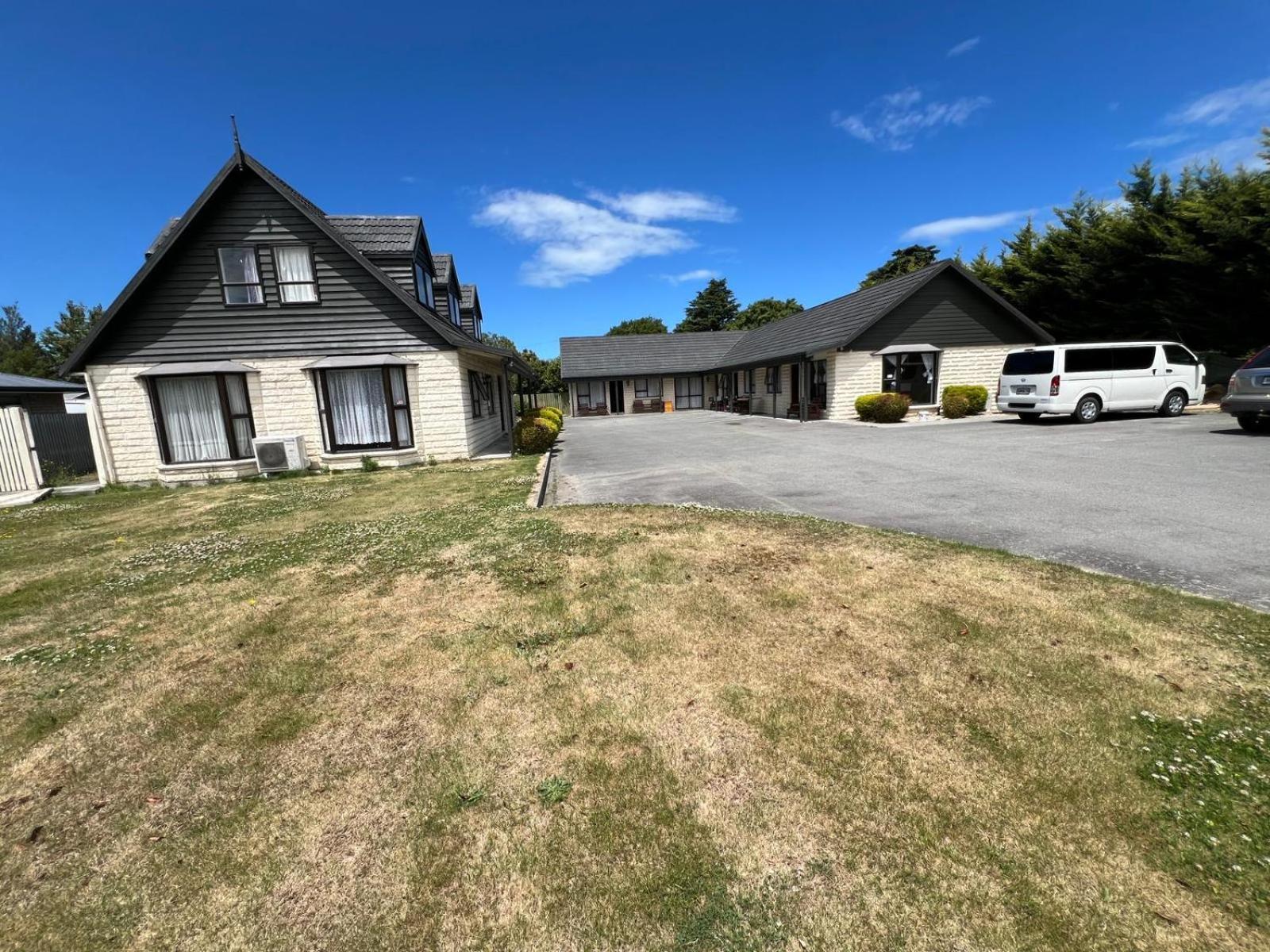 Academy Lodge Motel Ashburton Exteriér fotografie
