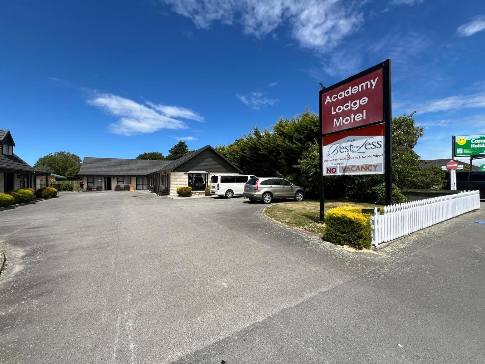Academy Lodge Motel Ashburton Exteriér fotografie
